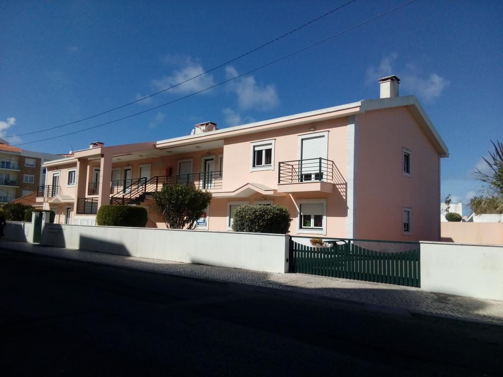 Apartamento Porto De Areia Peniche Eksteriør bilde