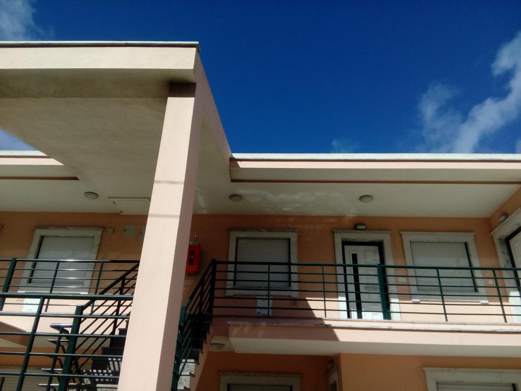Apartamento Porto De Areia Peniche Eksteriør bilde
